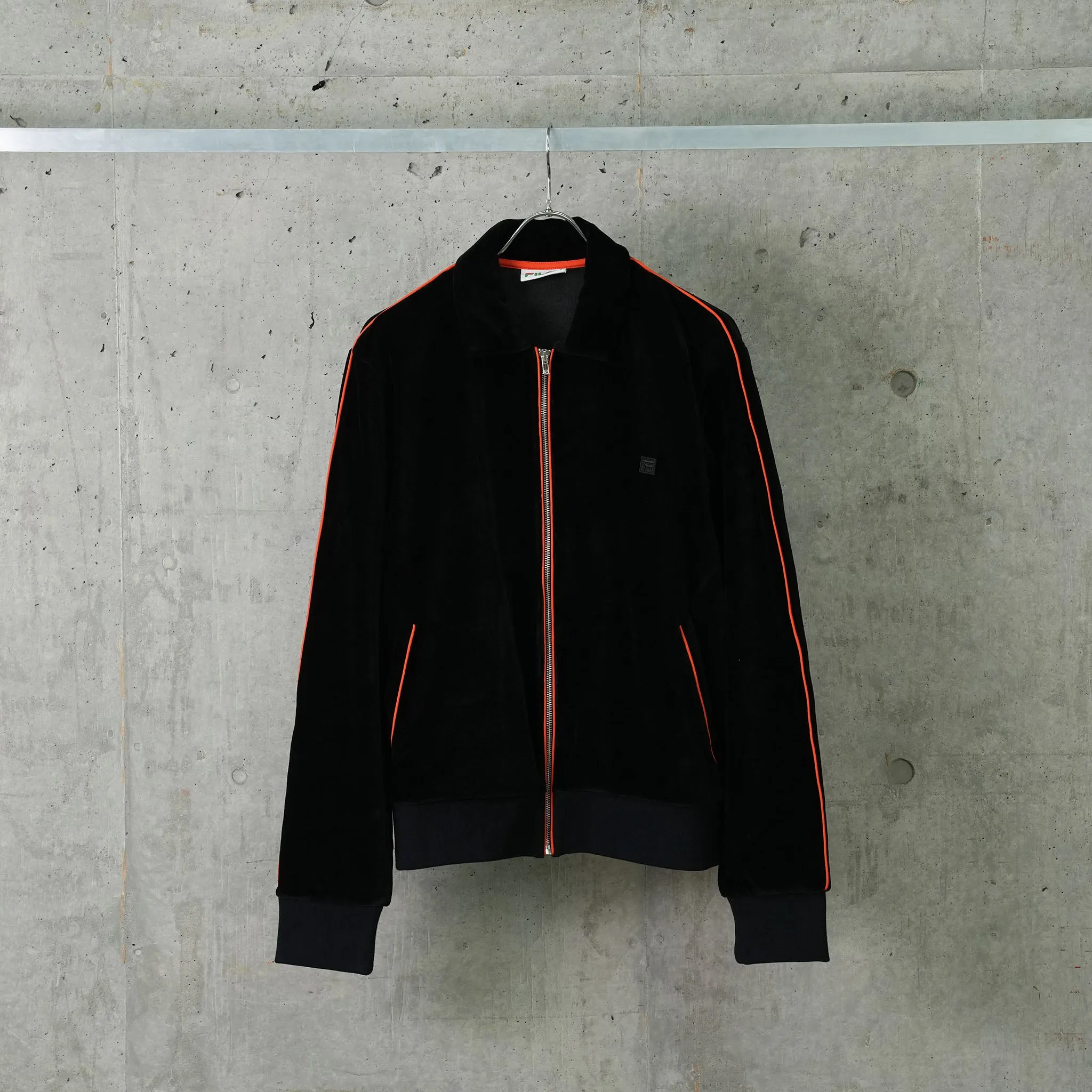 F  VELOUR TRACK TOP / C901:JET BLACK