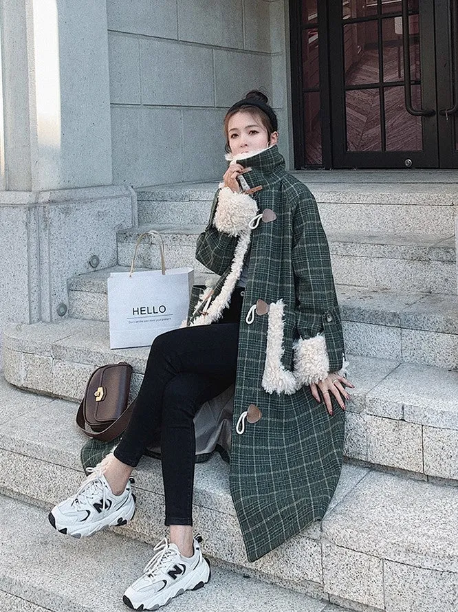 Plaid Loose Woolen Horn Button Winter Women's Coat