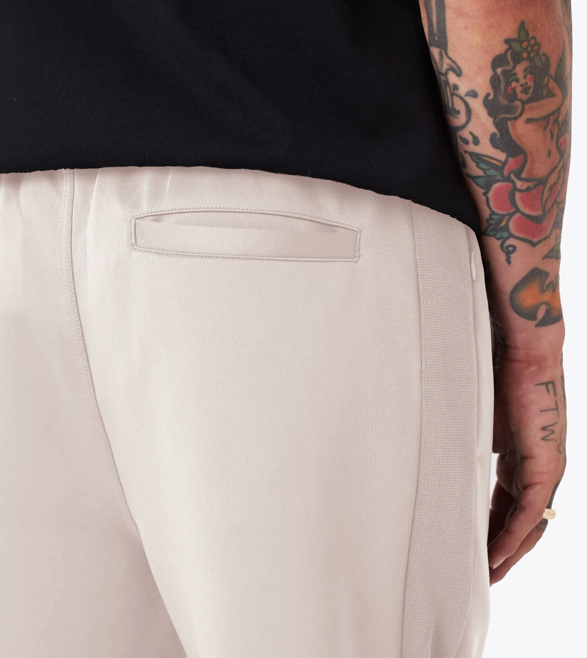 Sureshot Football Jogger Oat