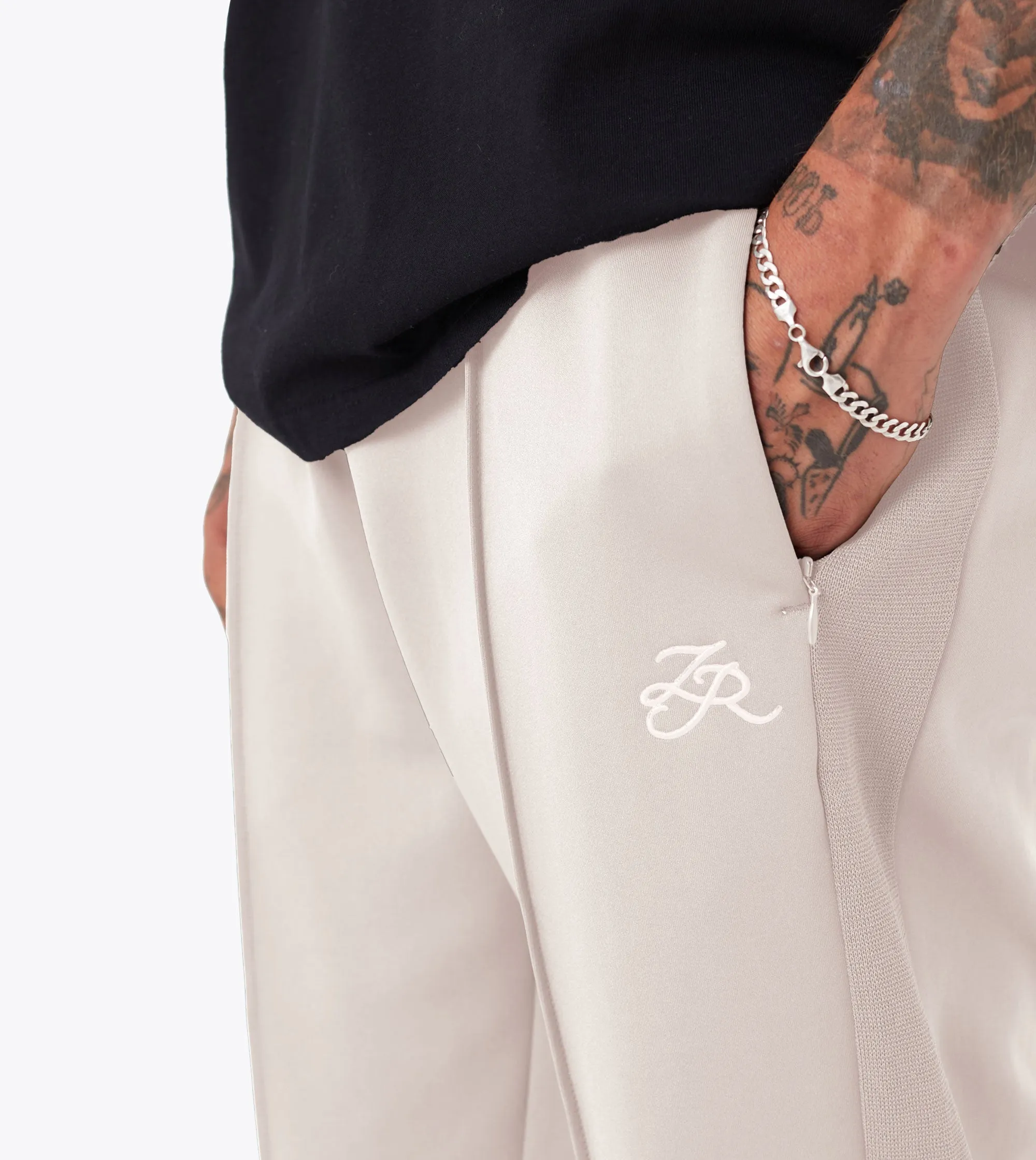 Sureshot Football Jogger Oat