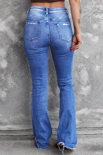 THE SAVANNAH DISTRESSED MEDIUM WASH JEANS